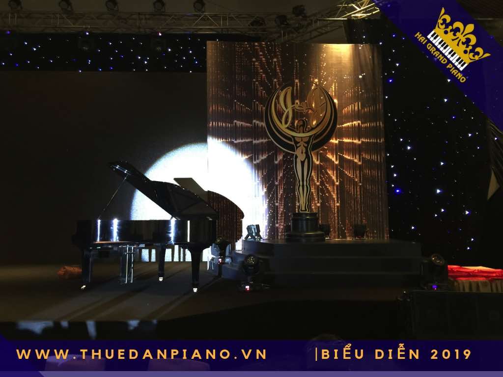 thue dan pịano bieu dien q.bt