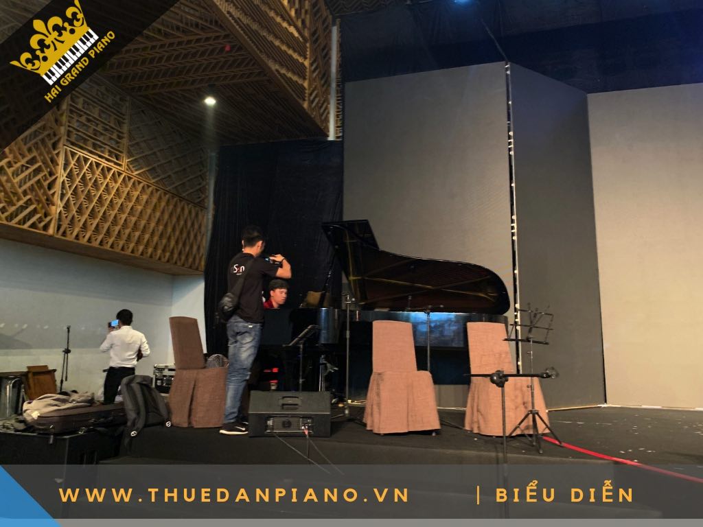 CHO THUE PIANO C7_002
