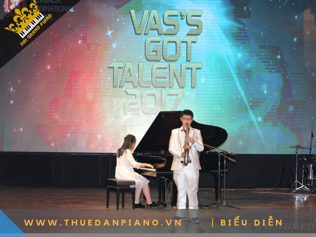 GRAND PIANO VIET UC