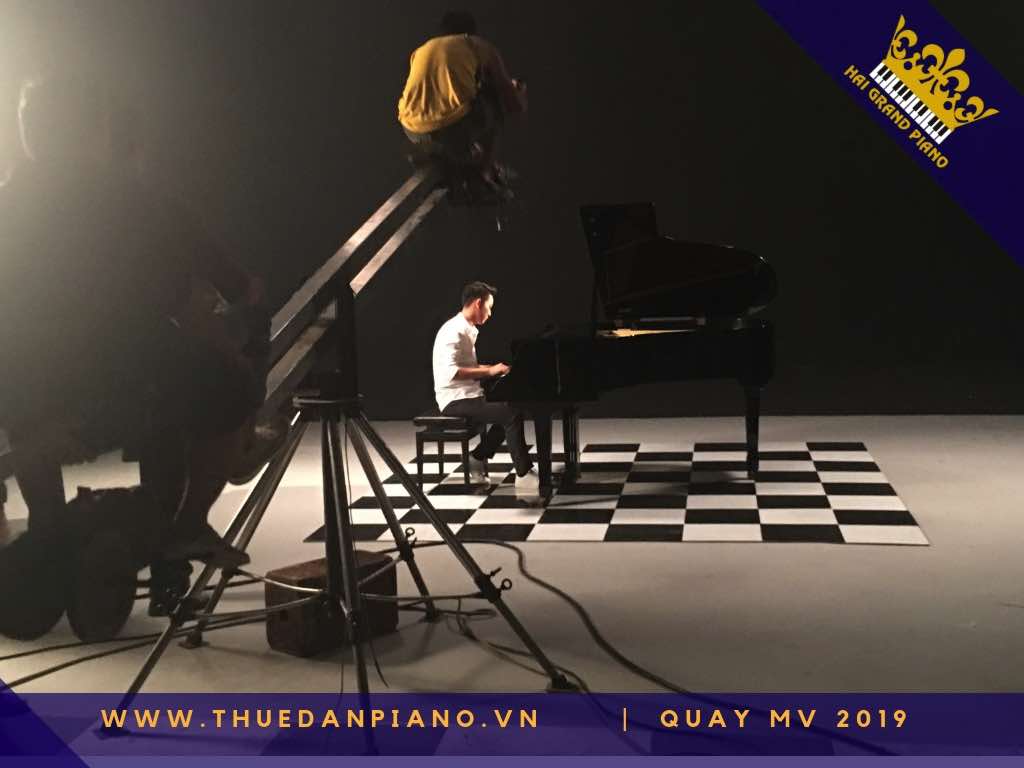 thue piano quay mv ca nhac q7_003