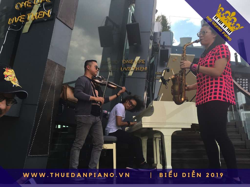 thue dan piano bieu dien q1_001