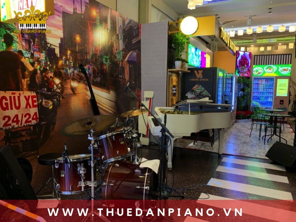 cho-thue-dan-piano-grand-event-mau-trang_002