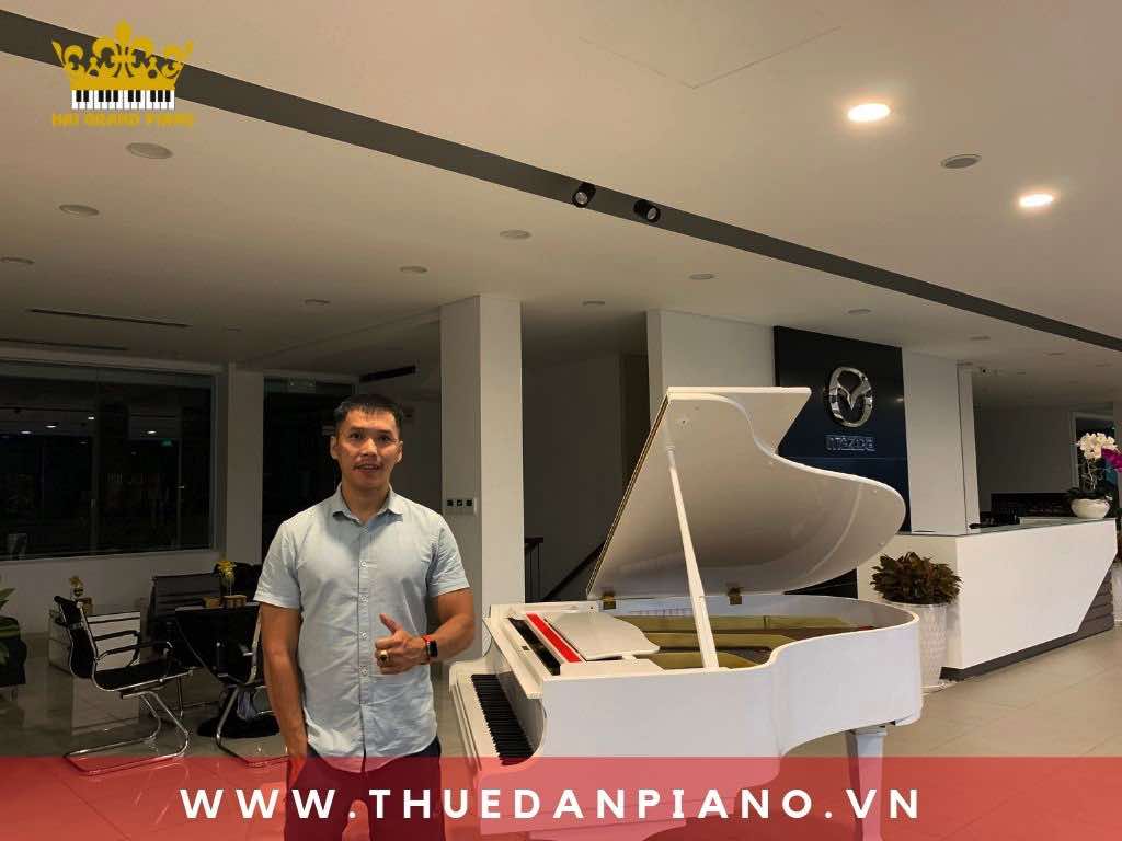 thue-piano-xe-oto-ra-mat_002