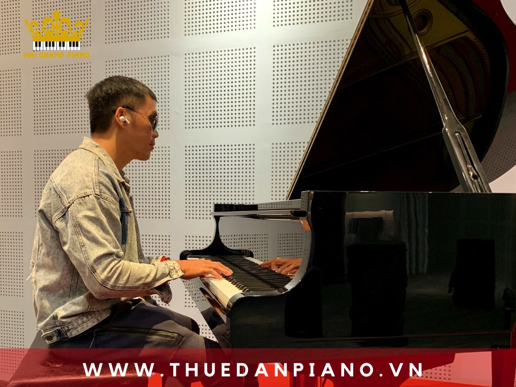 thue-piano-bieu-dien-event_002