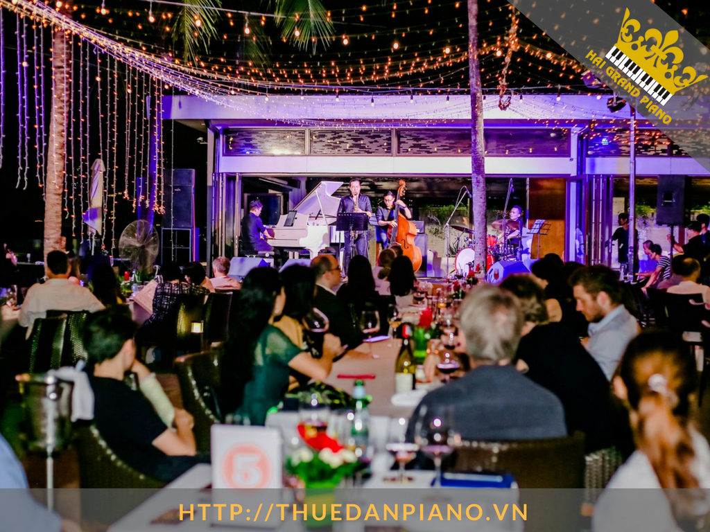 THUE-DAN-PIANO-EVENT-