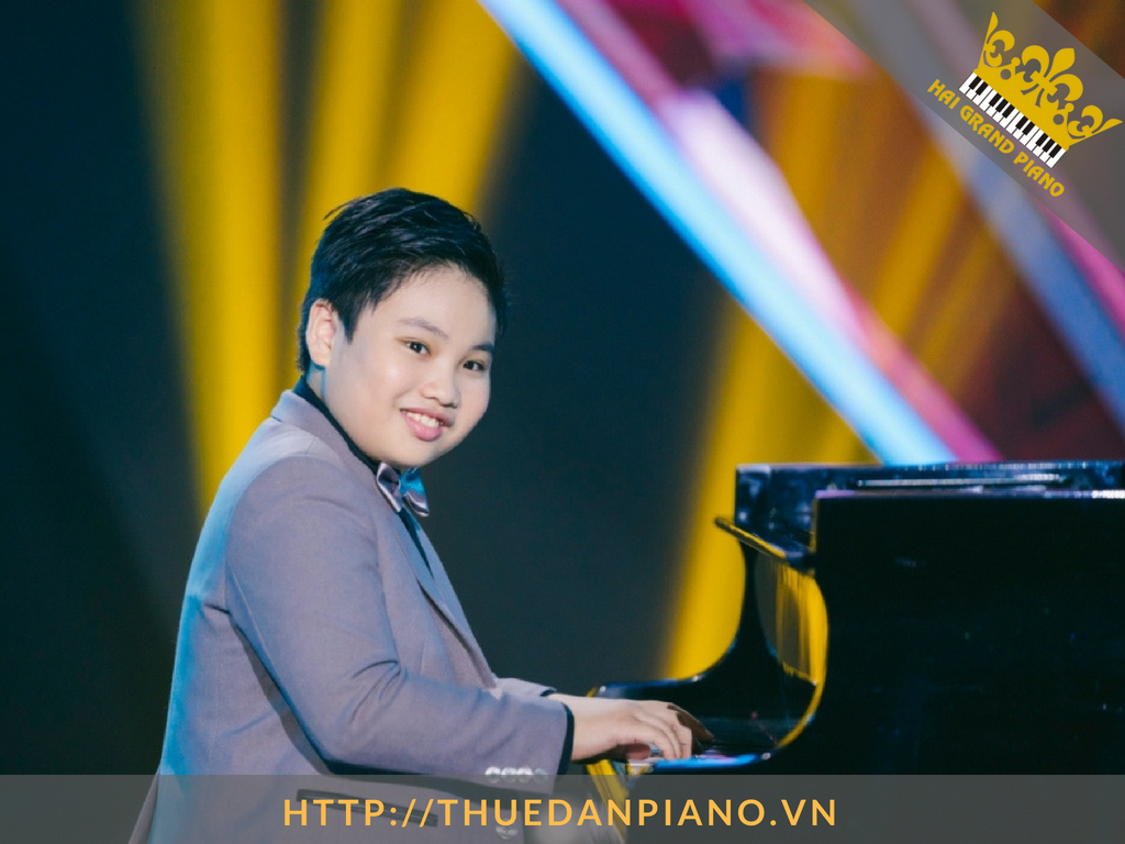 dang-duy-thue-dan-piano-3
