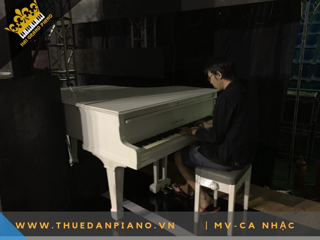 THUE PIANO QUAY MV_001