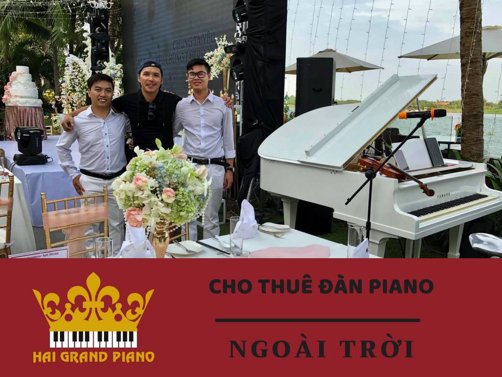 thue-dan-piano-ngoai-troi