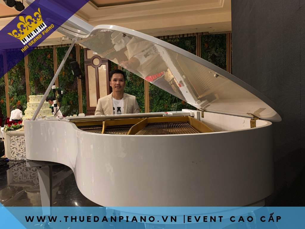 THUE-PIANO-GRAND-MAU-TRANG-EVENT_002