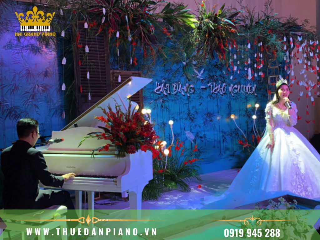 THUE-DAN-PIANO-BIEU-DIEN-TIEC-CUOI_002